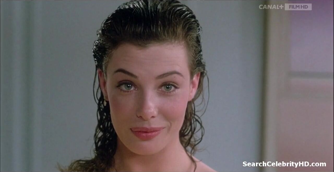 Hollywood celebrity Kelly Lebrock in nude scenes from 'The Woman in Red'  movie | AREA51.PORN