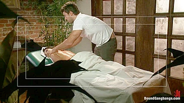 Private masseur gently rubs Asa Akira's beautiful body