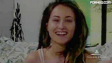Famous Venus Rosales masturbates in her first porn video