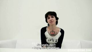 Czech slut with short hair exposes tattooed body for casting agent and sucks his dick