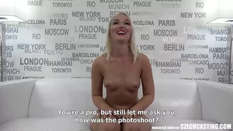 Czech barbie warms pussy up with sex toy to present it to porn casting agent