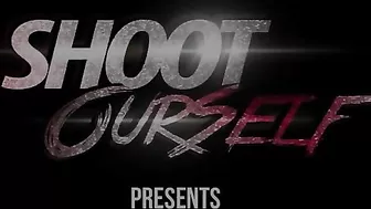 Sexual emotions make chick and partner forget about camera