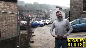 Picked up mature gets acquainted with stranger's vibrator