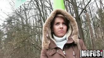 Fake talent scout picked up and fucked 24-year-old Czech girl