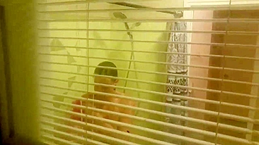 Spying on my hot neighbor she in shower this MILF it's hot