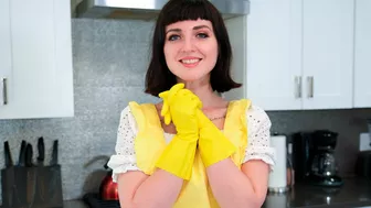 Perv mom with fake boobs seduced stepson into fucking her eager love hole