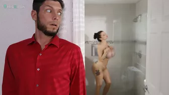 Spying on my neighbor who is masterbating in the shower
