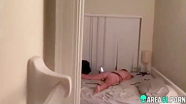 Mom bedroom masturbate after bath. I'm spying for her & jerck off
