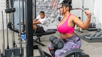 Horny black guy with a big throbbing cock screws curvaceous mother in the gym Horny black guy with a big throbbing cock screws curvaceous mother in the gym