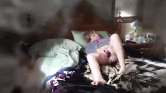 Short-haired mother drills her eager cunt with dildo and cums hard