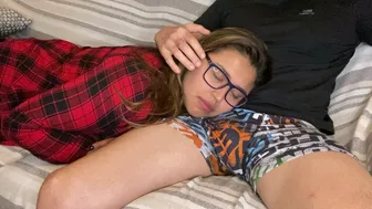 I wake up my drunk mom from her nap and I cum in her mouth!