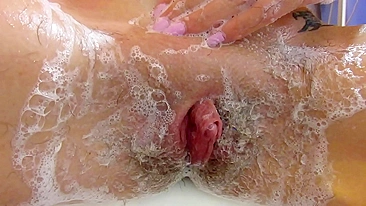 Big Clit Erection. Hairy pussy shaving in close up POV amateur video