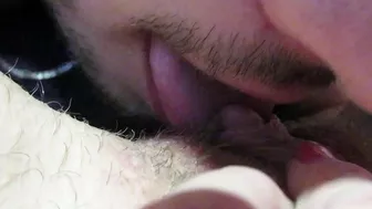Girlfriend has a hairy cunt and it's a pleasure for the guy to lick it