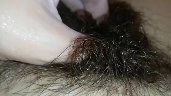 Gal records herself caressing her super-hairy bush in the bathroom