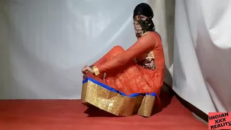 Amateur Indian sister hides her face when fucking horny brother