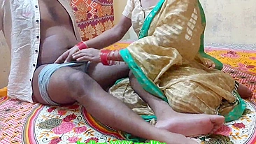 Sensual Indian sex of lustful sister and brother for amateur clip