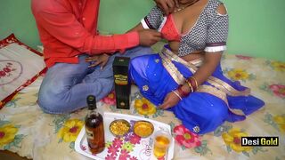 Man makes Indian in blue sari drunk to thrust cock into her vagina