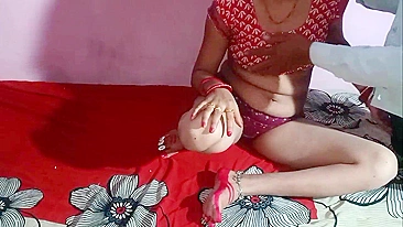 Bhabhi pulls panties off and spreads legs for Indian devar's prick