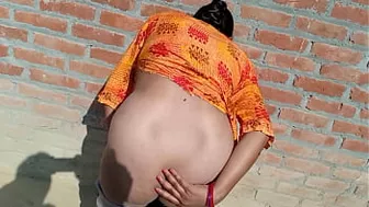 Horny devar touches bhabhi's boobs and slams her wet Indian twat