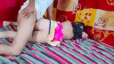 Homemade Indian video of Desi bhabhi having her vagina nailed hard