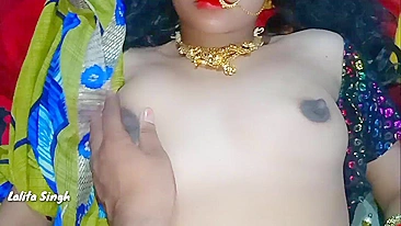 Desi bhabhi with cool tits spreads legs for stiff dick of Indian guy