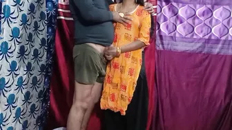 Home-made Indian porn of skillful bhabhi taking devar's stiff cock