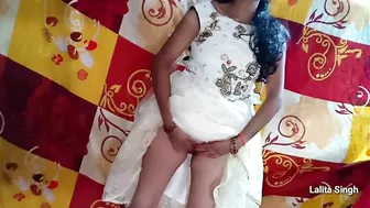 After hindi talk Bhabhi gives devar footjob and they have nice chudai