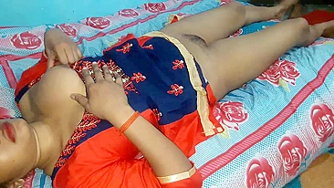 Excited Bhabhi in red sari has Indian devar's dick in her hairy peach