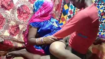Amateur sex of the Indian Bhabhi in blue dress and desi neighbor's hubby