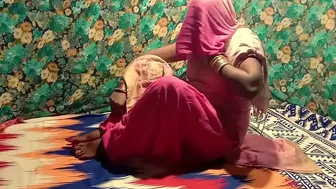 Bhabhi and Indian lover cover faces not to be recognized in desi porn video