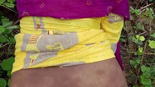 Indian guy and desi Bhabhi know a place to have sex without being caught