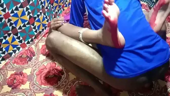 Cock-hungry Indian Bhabhi can't wait to be pussy-fucked by devar