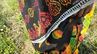 Indian cameraguy and desi Bhabhi in dress go outdoors to enjoy sex