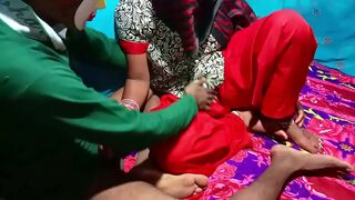 Amateur copulation of desi Bhabhi and husband's Indian workmate