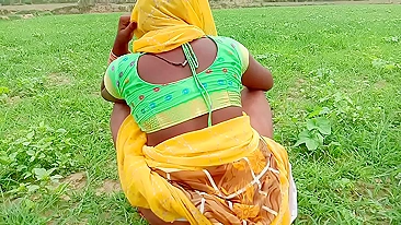 Teasing by Bhabhi makes devar horny and he fucks the Indian pussy