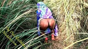 Indian boner stuffs desi Bhabhi's pussy after she makes it wet Indian boner stuffs desi Bhabhi's pussy after she makes it wet