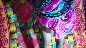 Indian lecher never turns down an opportunity to fuck desi Bhabhi