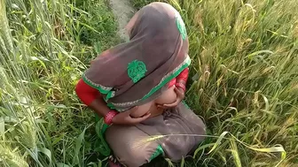 Field is a good place for Indian Bhabhi and sister's hubby to have sex