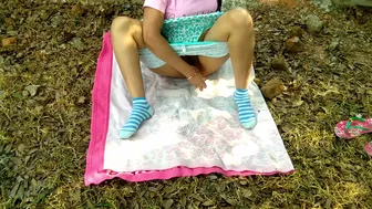 Bodacious Bhabhi permits Indian man to score his girlfriend's sister