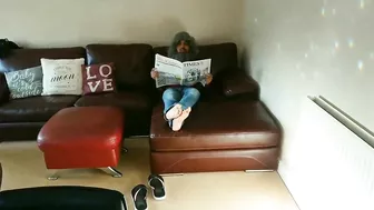 Indian dad doesn't yet know daughter is the Bhabhi who masturbates