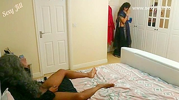 Bhabhi tried to escape but devar was stronger and drilled the Indian