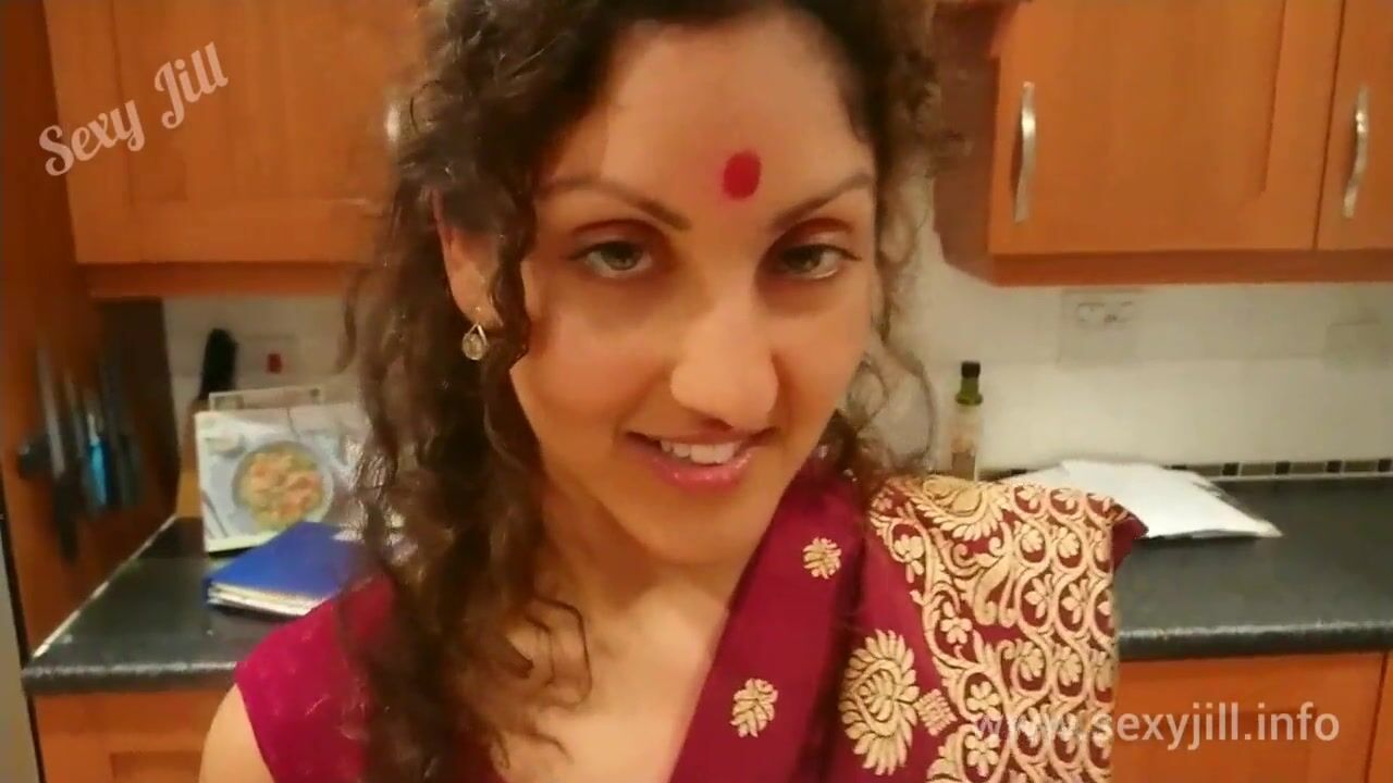 Gunja Ki Ki Chudai - Indian devar enjoys chudai with Desi Bhabhi while her hubby is at work |  AREA51.PORN