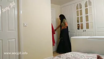 Video with hindi talk in which Desi teen has chudai with old man