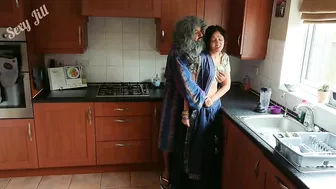 Video with hindi talk in which Desi teen has chudai with old man