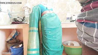 Roommate makes Indian Bhabhi take a break to fuck her desi pussy