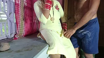 Kitchen sex of the Bhabhi in yellow carnival mask and Indian devar