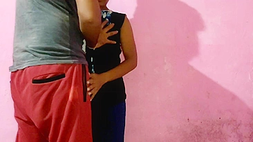 Excitement is so strong that young Indian Bhabhi comes to devar for sex