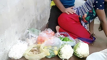 Need for money makes desi Bhabhi sell veggies and have sex with Indians