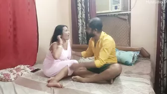 Desi Bhabhi doesn't need Indian lover to take cock out during orgasm