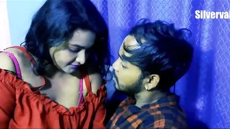 Young Bhabhi is fucked by Indian boyfriend and then husband of sister